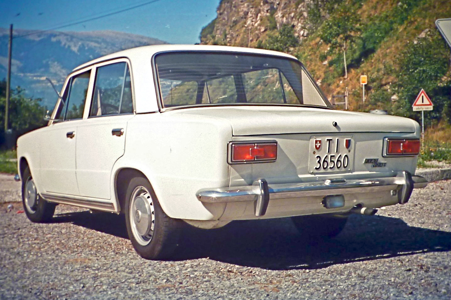 Fiat 124 S in Ticino, CA 1972