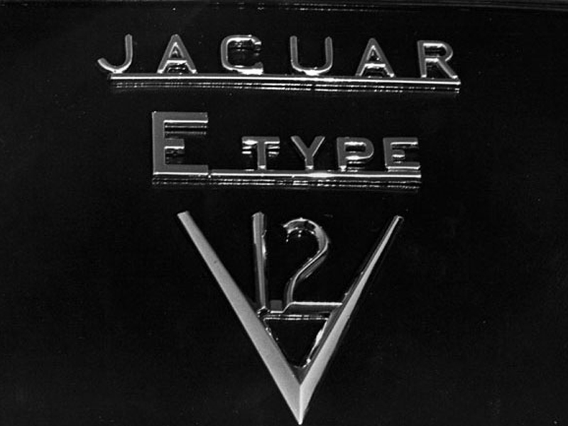 Jaguar E-Type V12