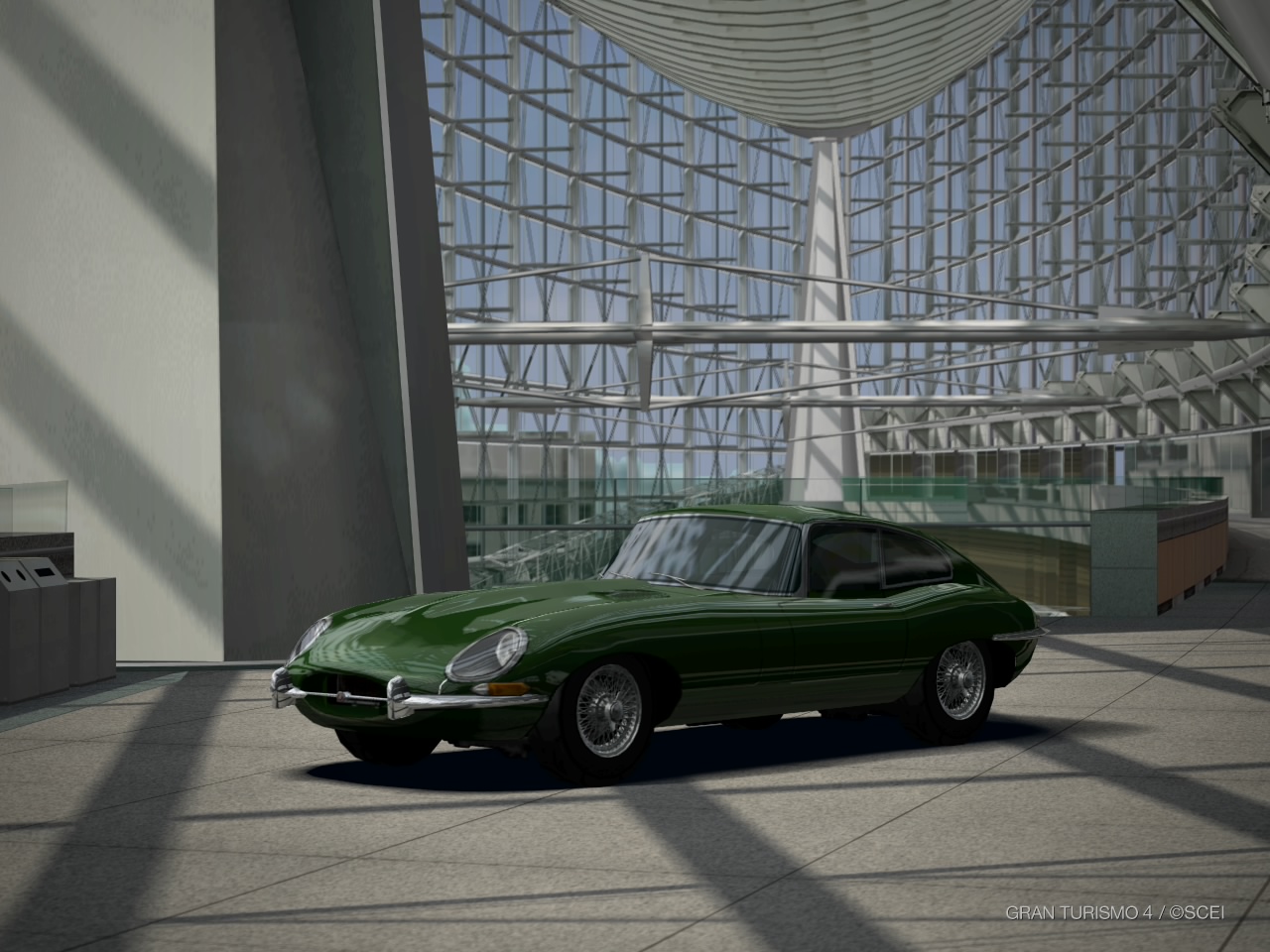 Jaguar E-Type - Opalescent Dark Green Metallic