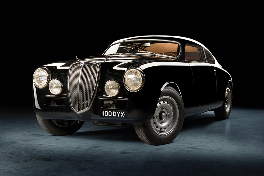 Classic Cars - 1957 Lancia