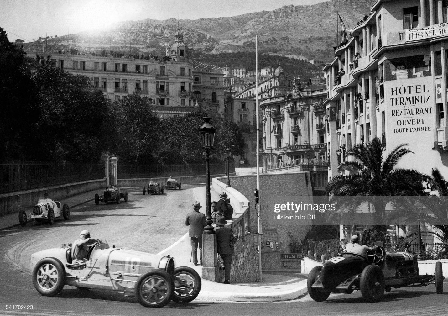 Difficult curve before the Casino of Monte Carlo.