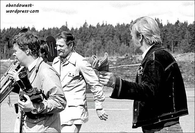 Bosse Holmström with team. Scandinavian Raceway, Anderstorp - 9 June 1974.