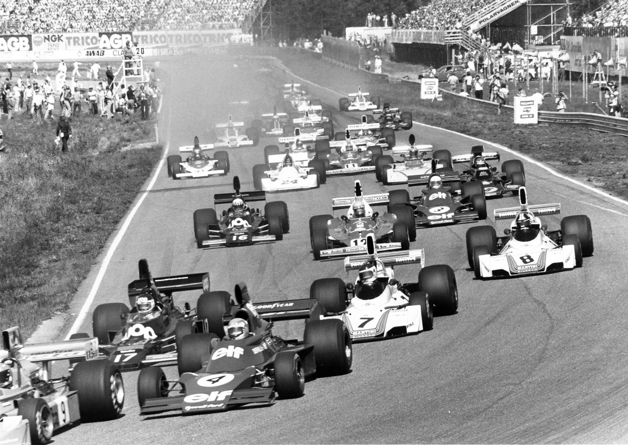 Start of the 1975 Swedish Grand Prix.