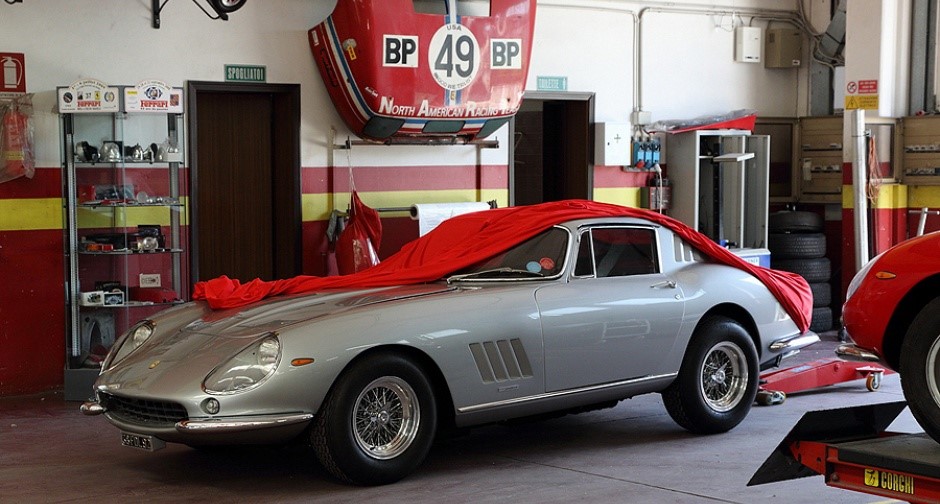 A vintage Ferrari.