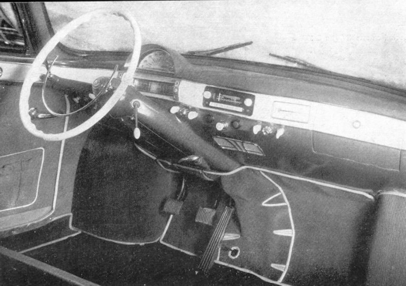 The interior of the Tatra 603-2. 
