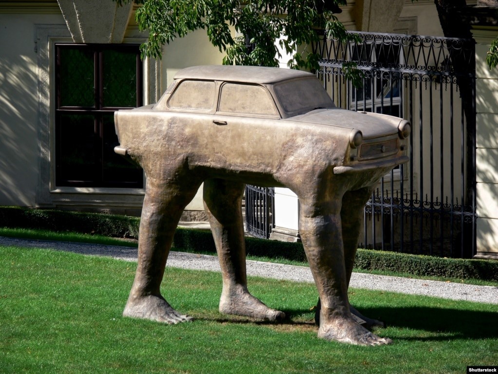 A sculpture of a Trabant.