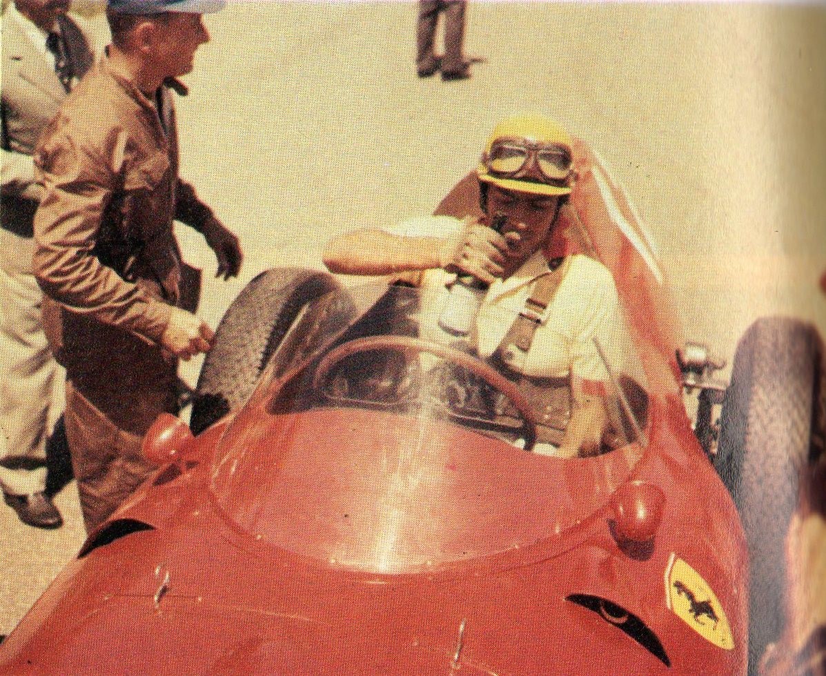 Musso at the 500 Miglia of Monza in 1958 in the Ferrari 412 MI n.12.