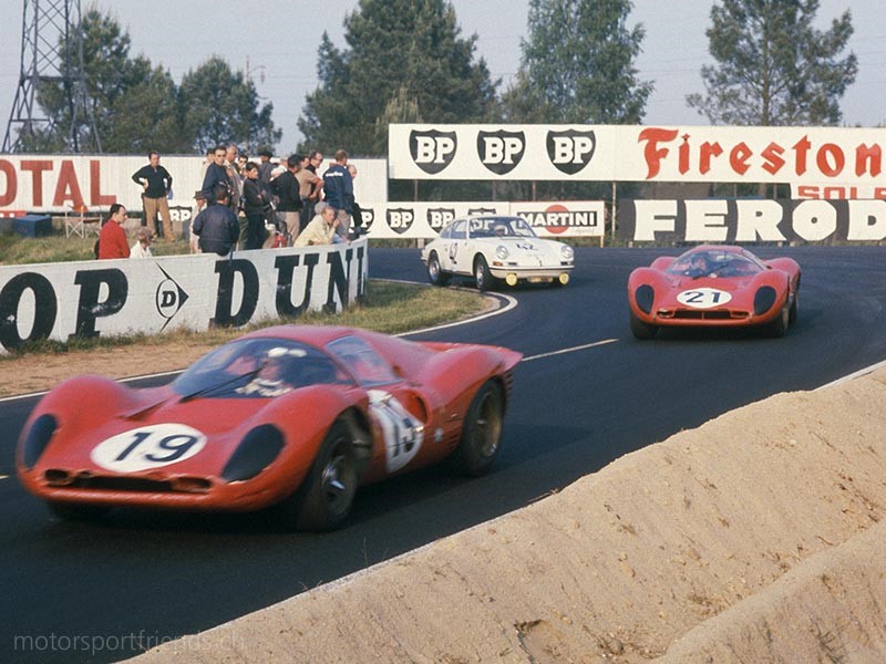Le Mans 1967, Ferrari 330 P4.