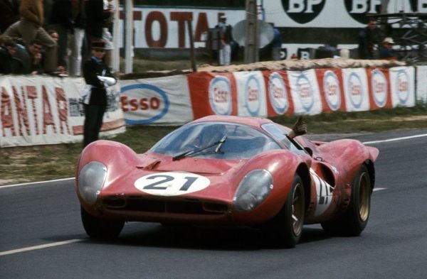 Le Mans 24 Hours race. Ludovico Scarfiotti with Mike Parkes, Ferrari 330 P4 Coupe #0858 n. 21, finished the race in second position on 11 June 1967.