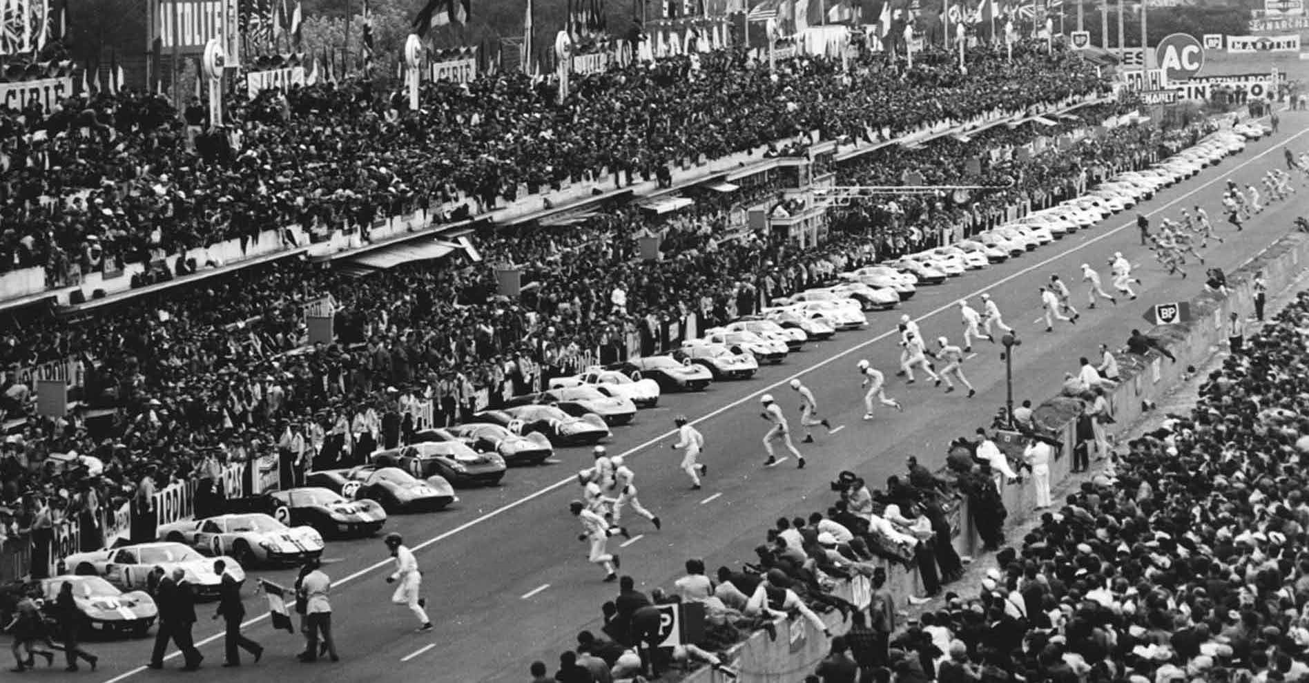 1966 24 Hours of Le Mans start.