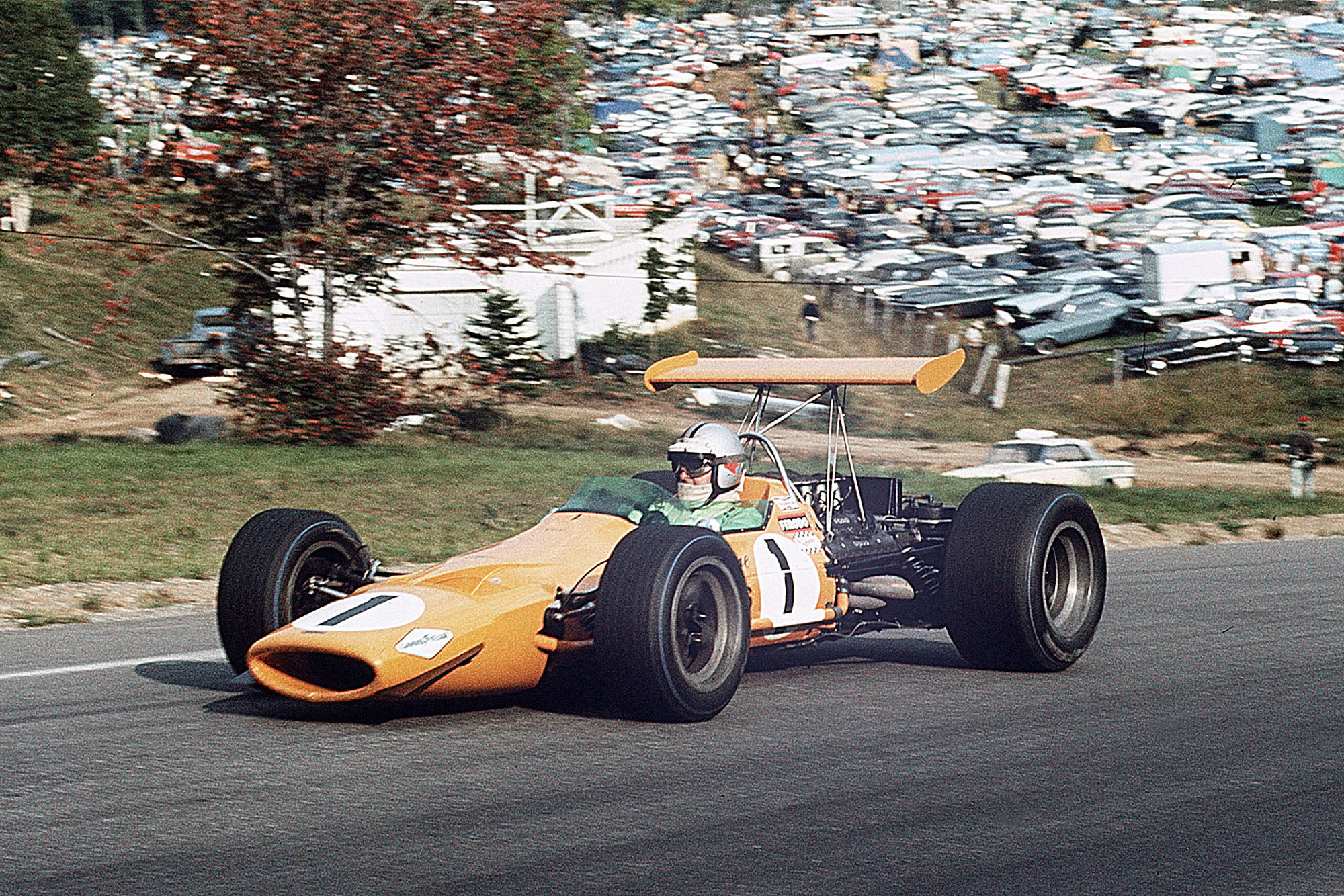 Denny Hulme secured victory at the Canadian GP in the McLaren-Ford on 22 September 1968.