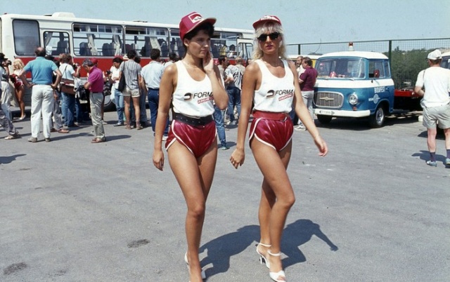 How Grid Girls were looking at the first Hungarian Grand Prix in Budapest on 10 August 1986.