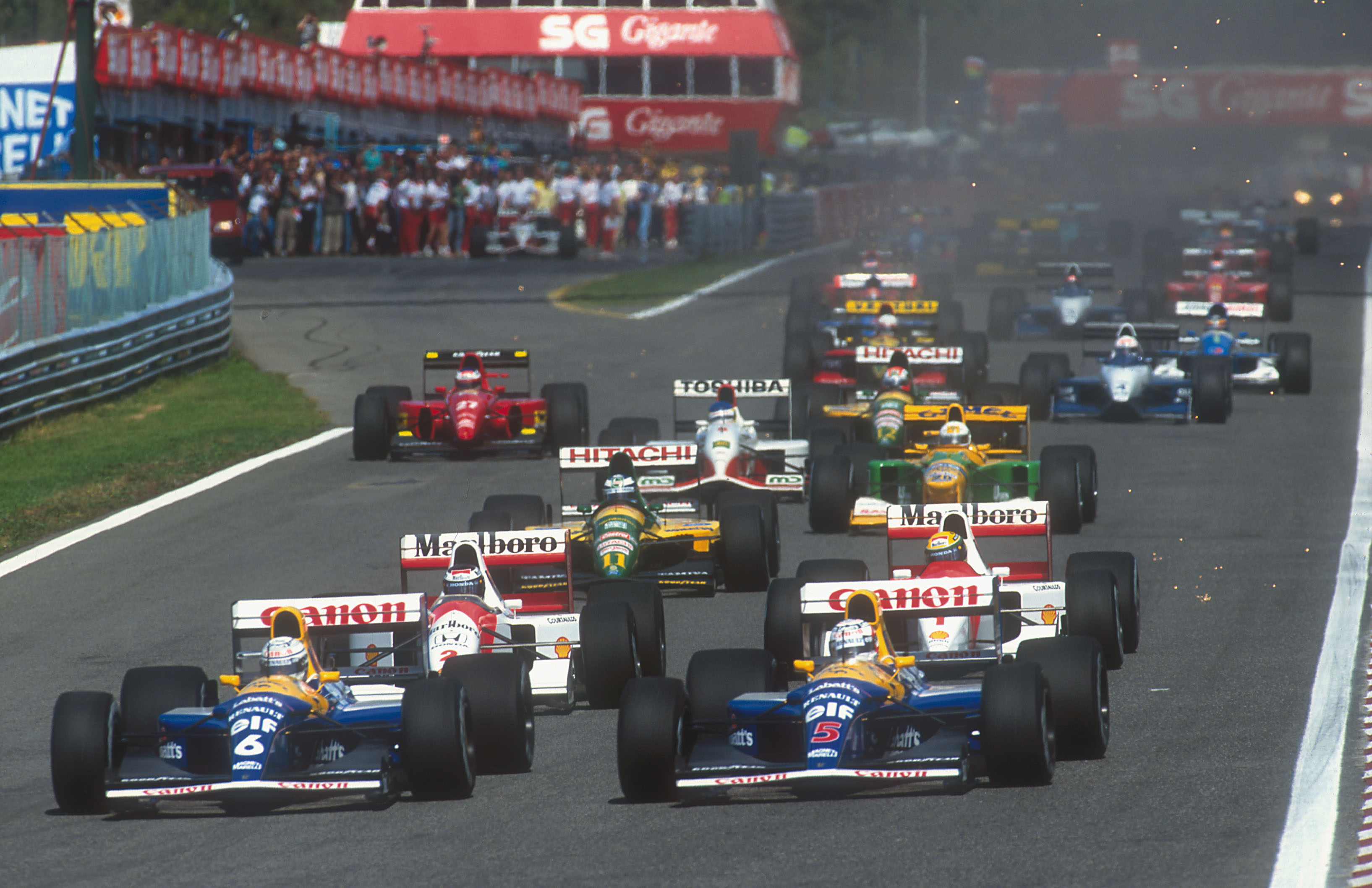 The start of a Formula 1 Grand Prix in 1992. 