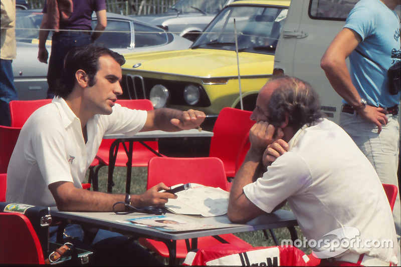 Giorgio Piola with Denny Hulme.