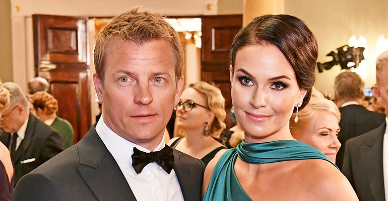 Kimi and Minttu in presidential palace.