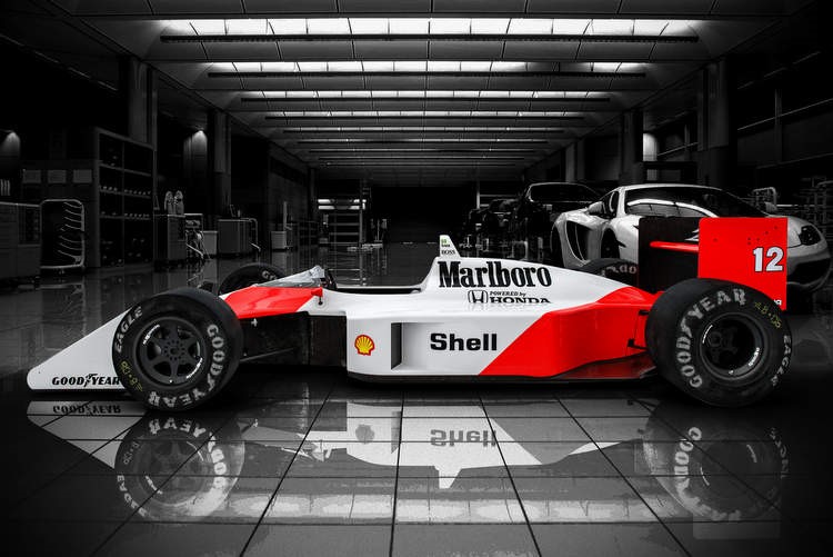 McLaren MP 4-4.