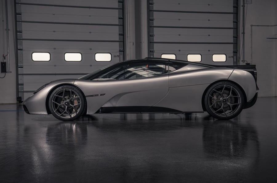 Gordon Murray’s new V12-engined T50 supercar, the “logical successor” to his seminal McLaren F1 of 1992, has been unveiled at the Surrey factory where manufacturing will start late next year. 
