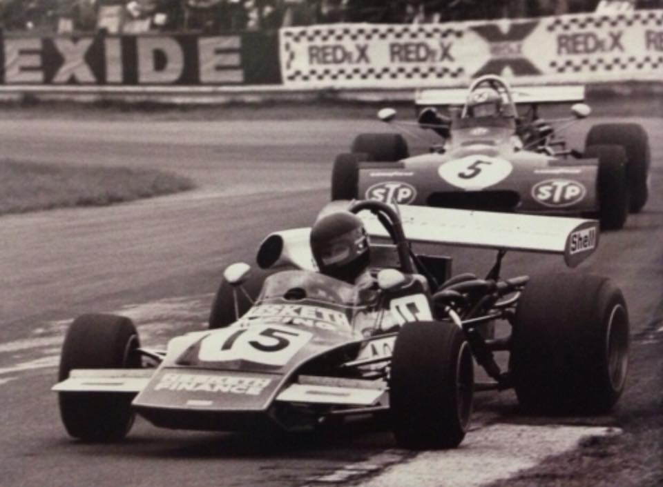 James Hunt, March 712M, followed by Niki Lauda, March 722, at Outon Park on 16 September 1972.