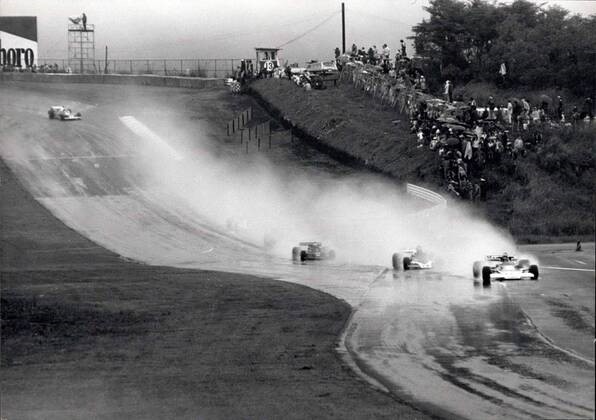 Fuji Grand Prix in 1976.