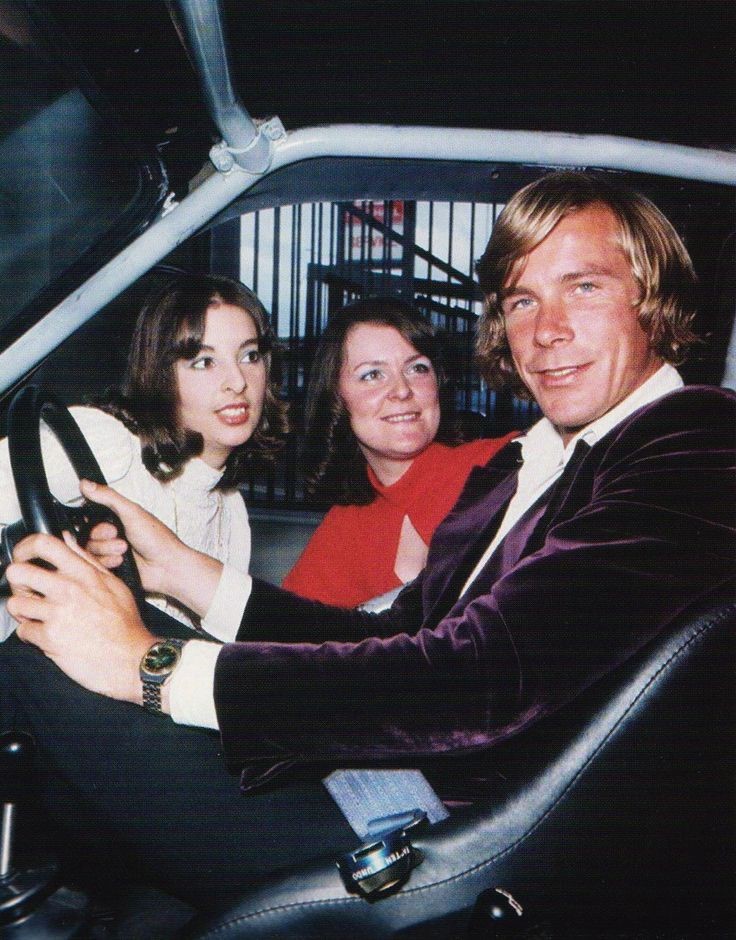 James Hunt and female friends.