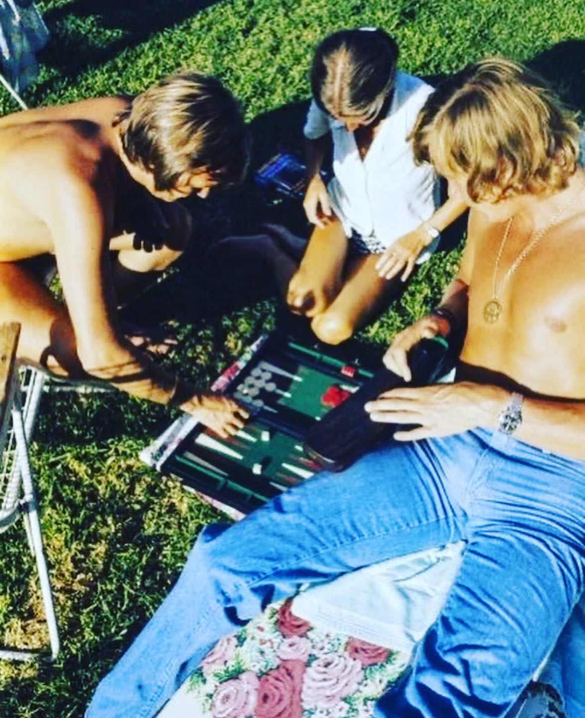 Did you know James Hunt claimed he made more money during the 1976 season playing backgammon at the tracks with the other drivers and teams than he did from his McLaren salary. Probably true considering Teddy Mayer said: “James was the cheapest World Champion we had ever employed”. I’m sure he wasn’t so cheap in ‘77!