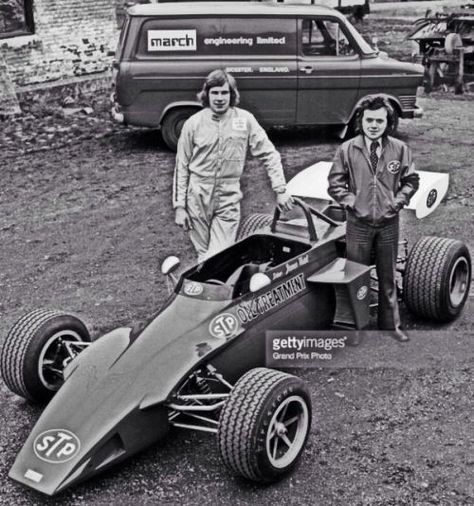 James Hunt and Brendan McInerney looking confident before the start of the 1973 British F3 season with a brand new March 723.