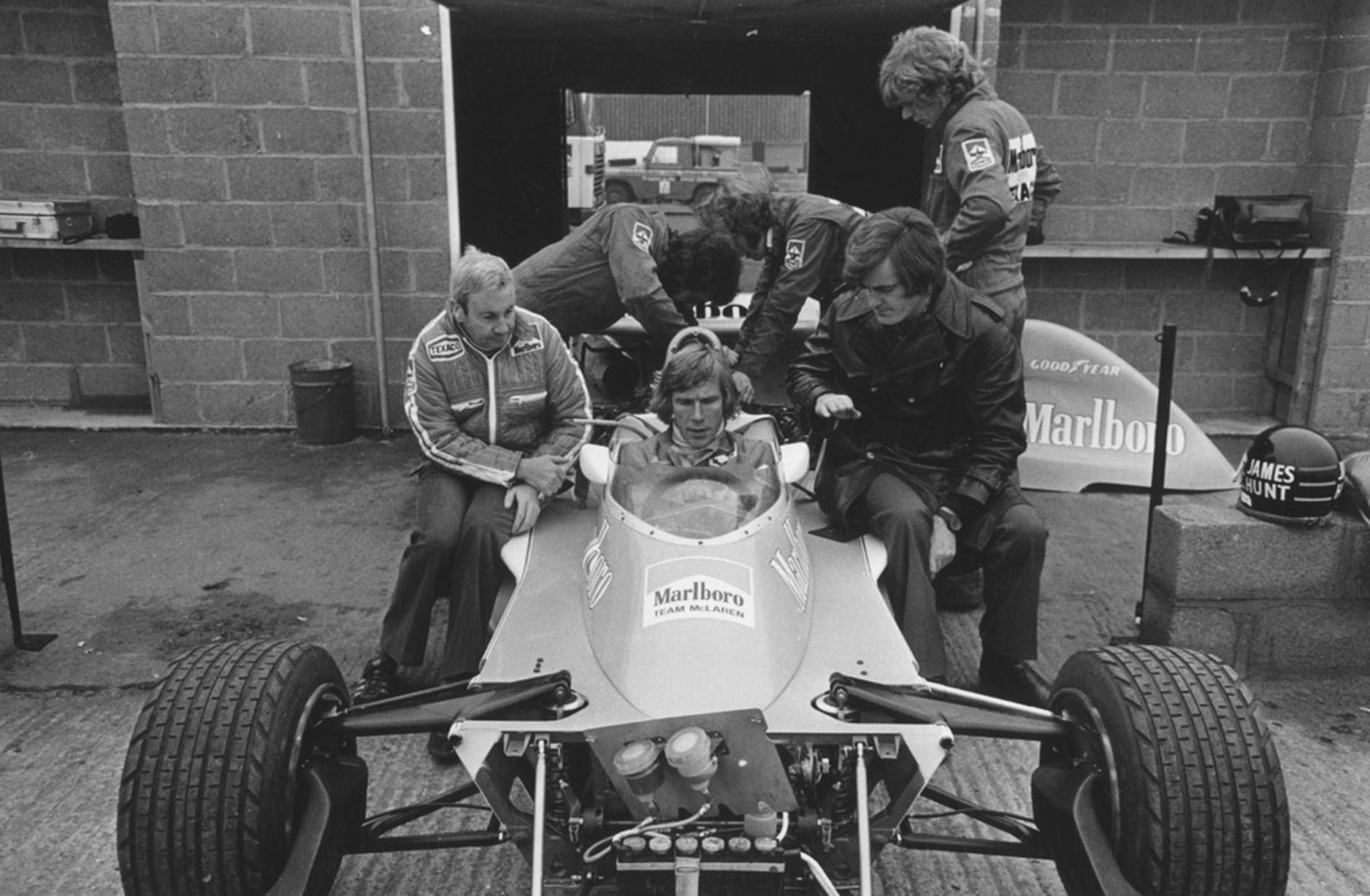 James Hunt ready to race at the wheel of the M26 Marlboro McLaren at Silverstone in 1975. 