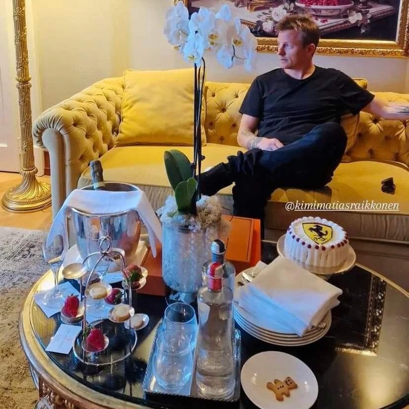 In 2022, while the world talks about Charles Leclerc's victory, Kimi Raikkonen is enjoying his retirement complete with a Ferrari-branded cake.