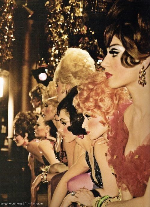 Las Vegas girls in 1960s. 