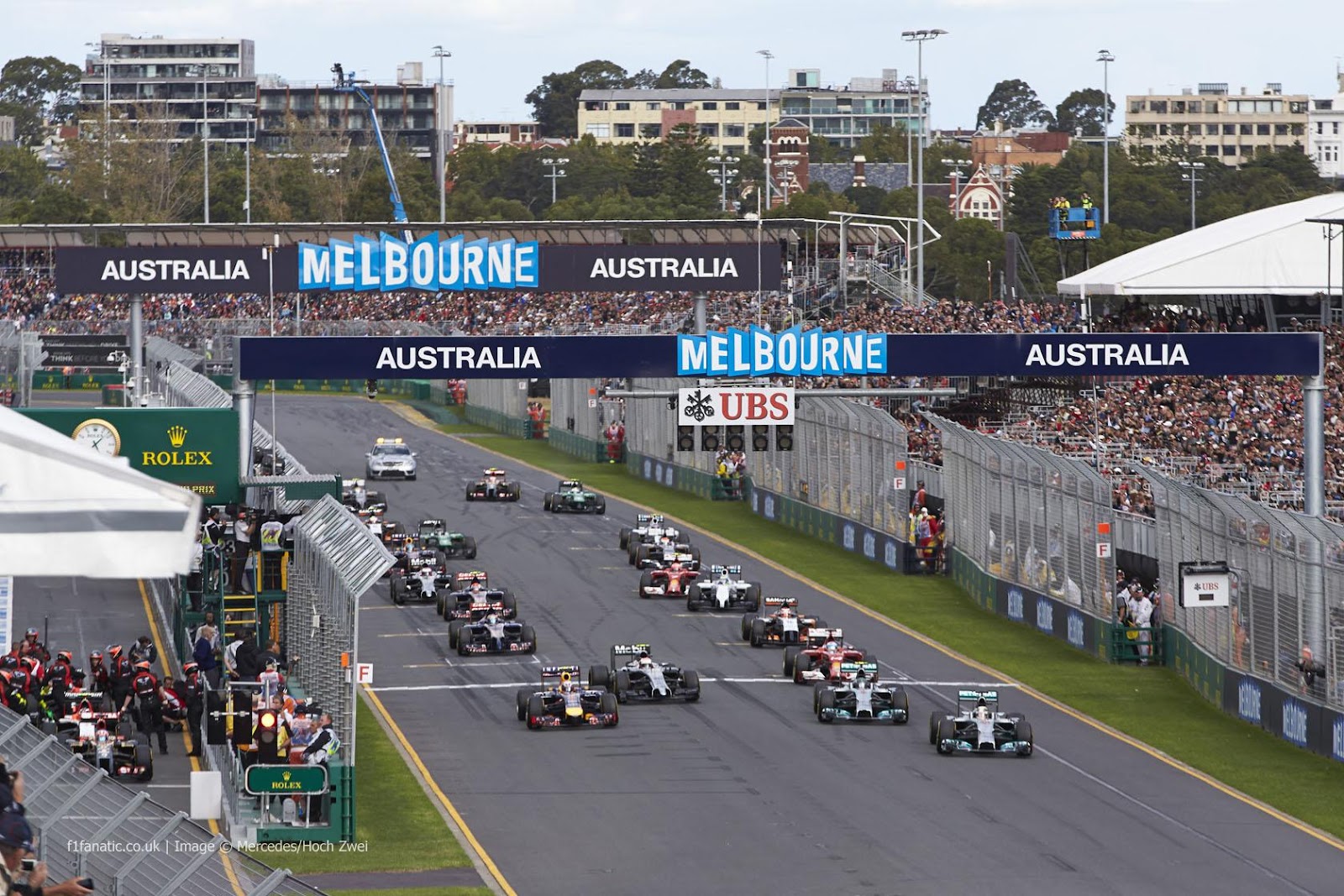 Start Melbourne GP 2014.