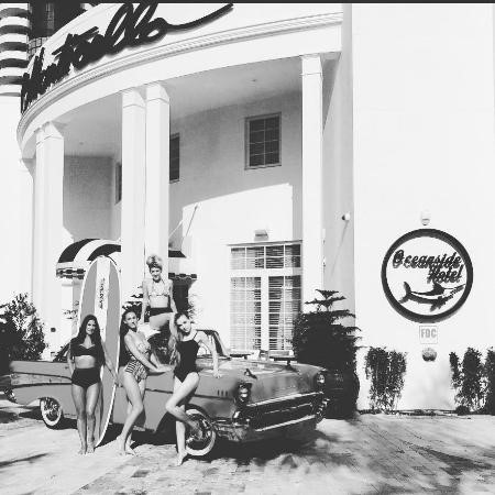 Vintage girls in front of the Oceanside Hotel.