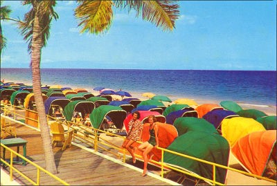 Photo of vintage postcard, Fort Lauderdale Beach, Florida.