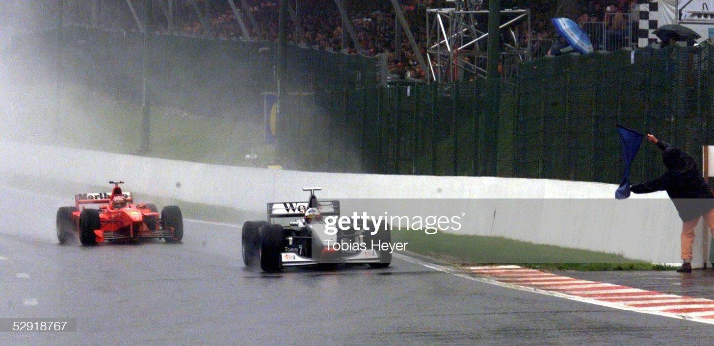 David Coulthard doesn’t let Michael Schumacher pass despite the blue flag at the 1998 Belgian Grand Prix in Spa - Francochamps