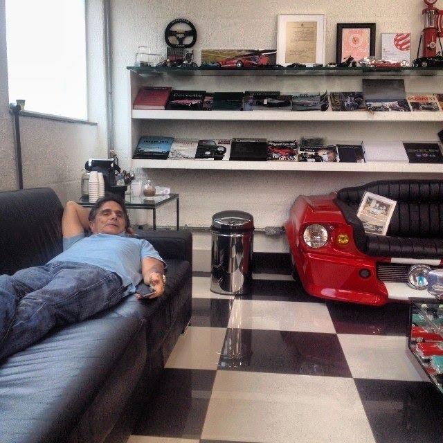 Nelson Piquet in his personalized office in Brasília, recovering from cardiac surgery, on December 2, 2013.