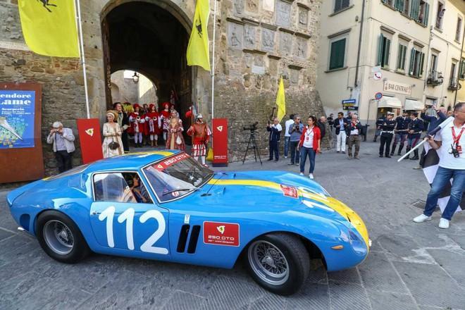 A vintage celest Ferrari 250 GTO at Scarperia.