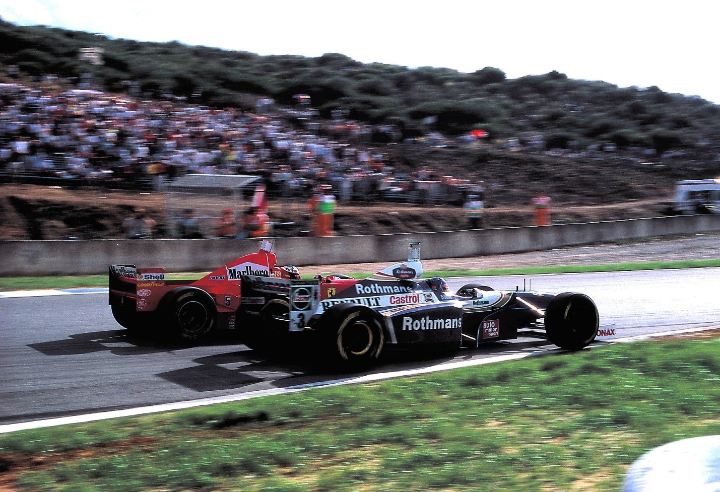 A duel between a Williams and a Ferrari.