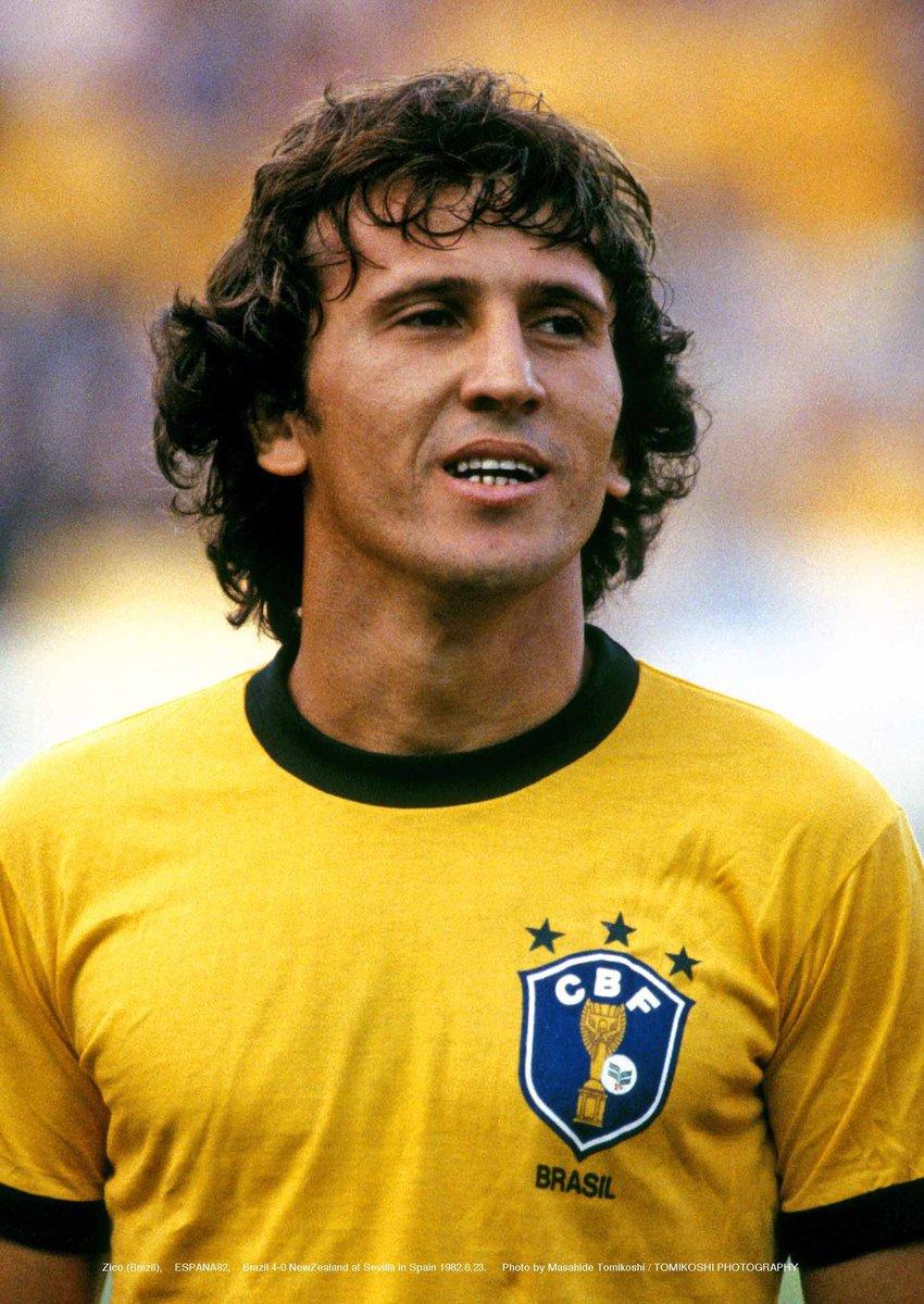 Zico with the yellow shirt of Brazil.