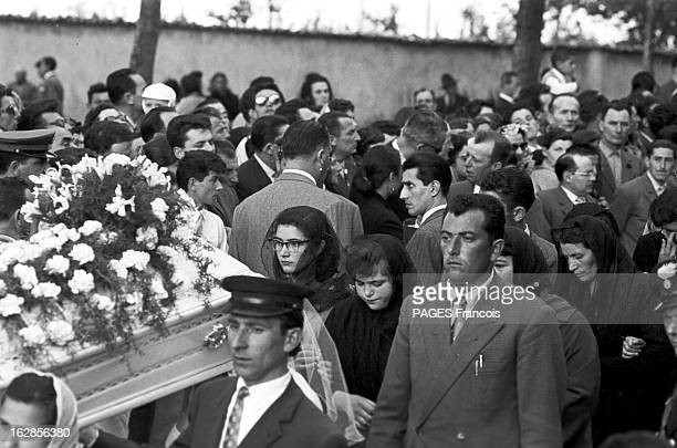 The funeral of de Portago.