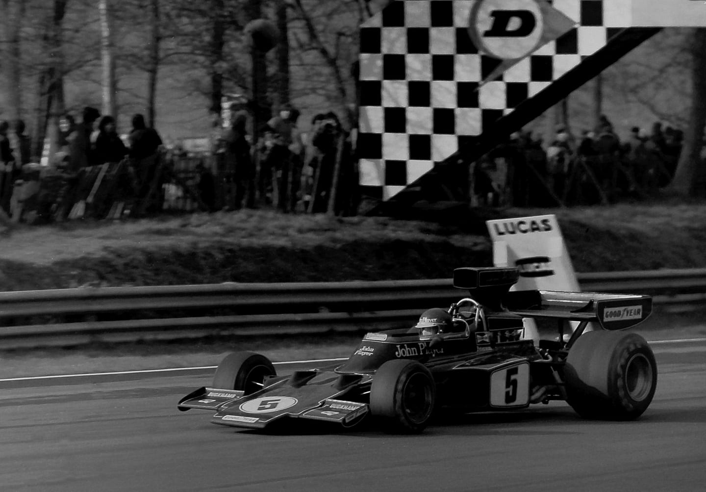1975 Race of Champions at Brands Hatch on 16 March 1975. Third place for Ronnie Peterson, Lotus.