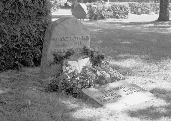 Ronnie Peterson's grave