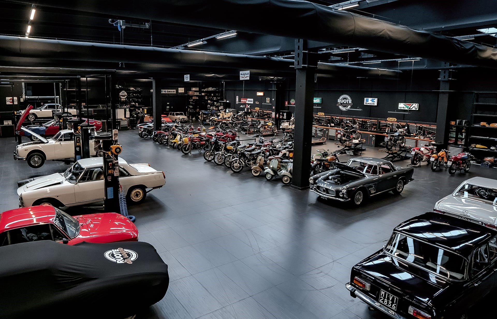 Cars and motorcycles inside Ruote da Sogno.