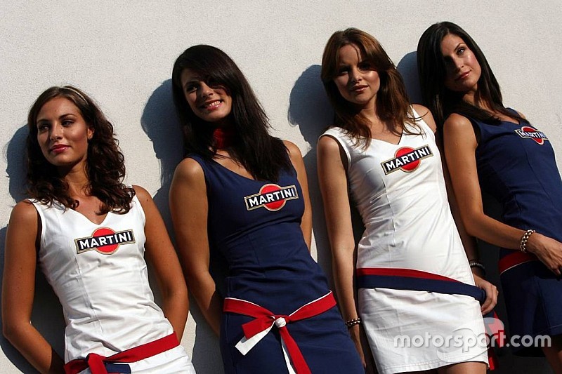 Martini girls at the Italian Grand Prix in Monza on 10 September 2006.