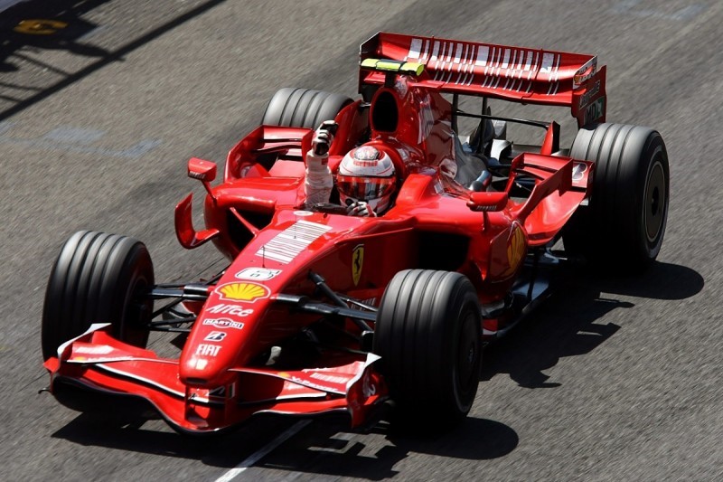 Ferrari F2007.