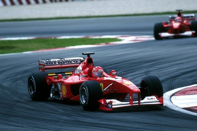 Ferrari F1-2000.
