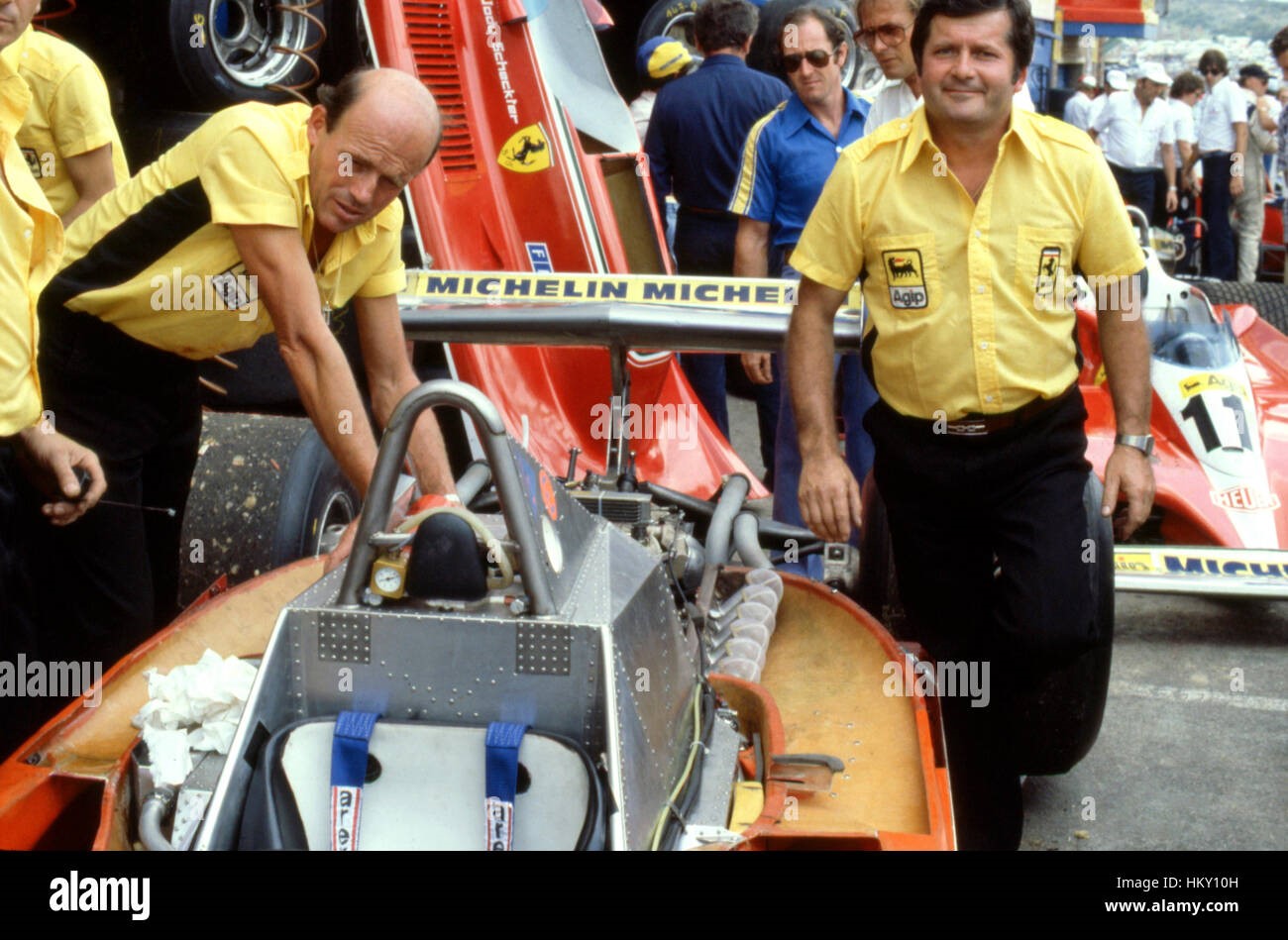 1979 South African GP, Ferrari 312 T4 at the pits.