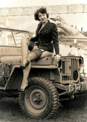 Jeep Willis woman soldier.