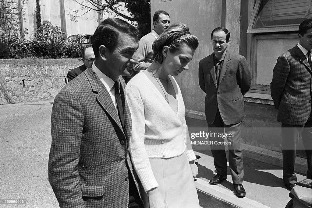 In May 1967, during the Monaco Grand Prix, the Italian driver Lorenzo Bandini, in a Ferrari 321, had an accident in the Principality and was transported to the Princess Grace Hospital where his wife Margherita came to visit him supported by a friend. 
