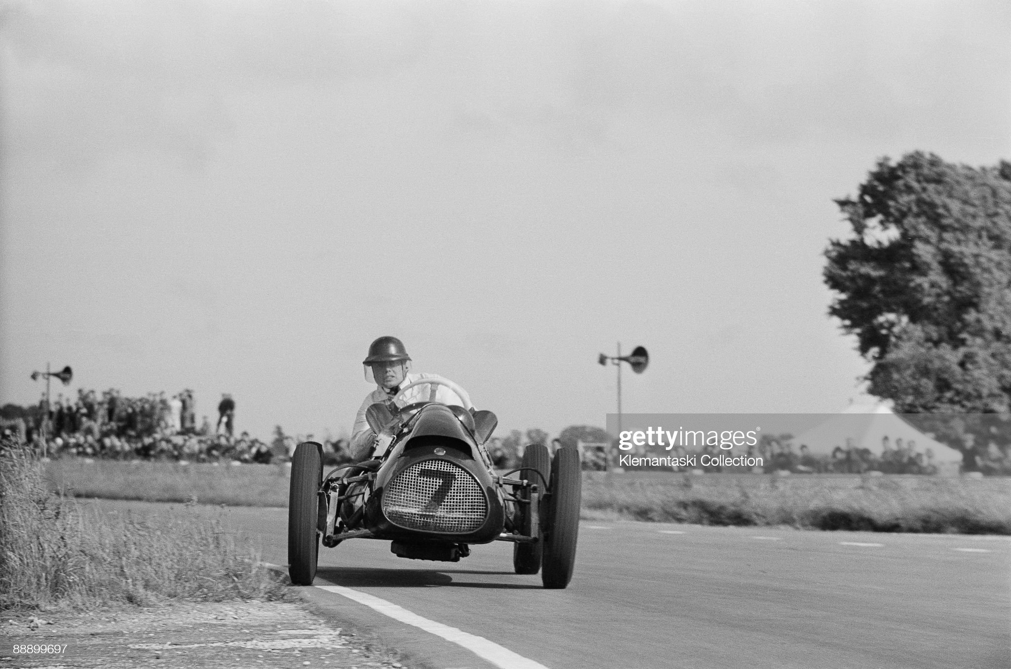 Mike Hawthorn really trying hard in a 2-liter Cooper-Bristol. 