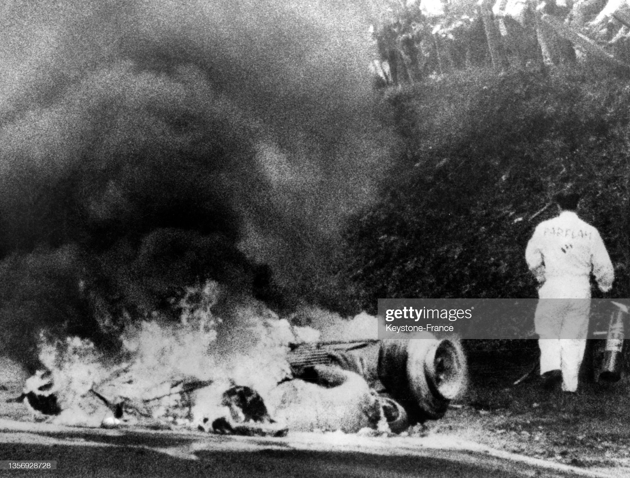 Jo Schlesser's car in flames during his fatal accident.
