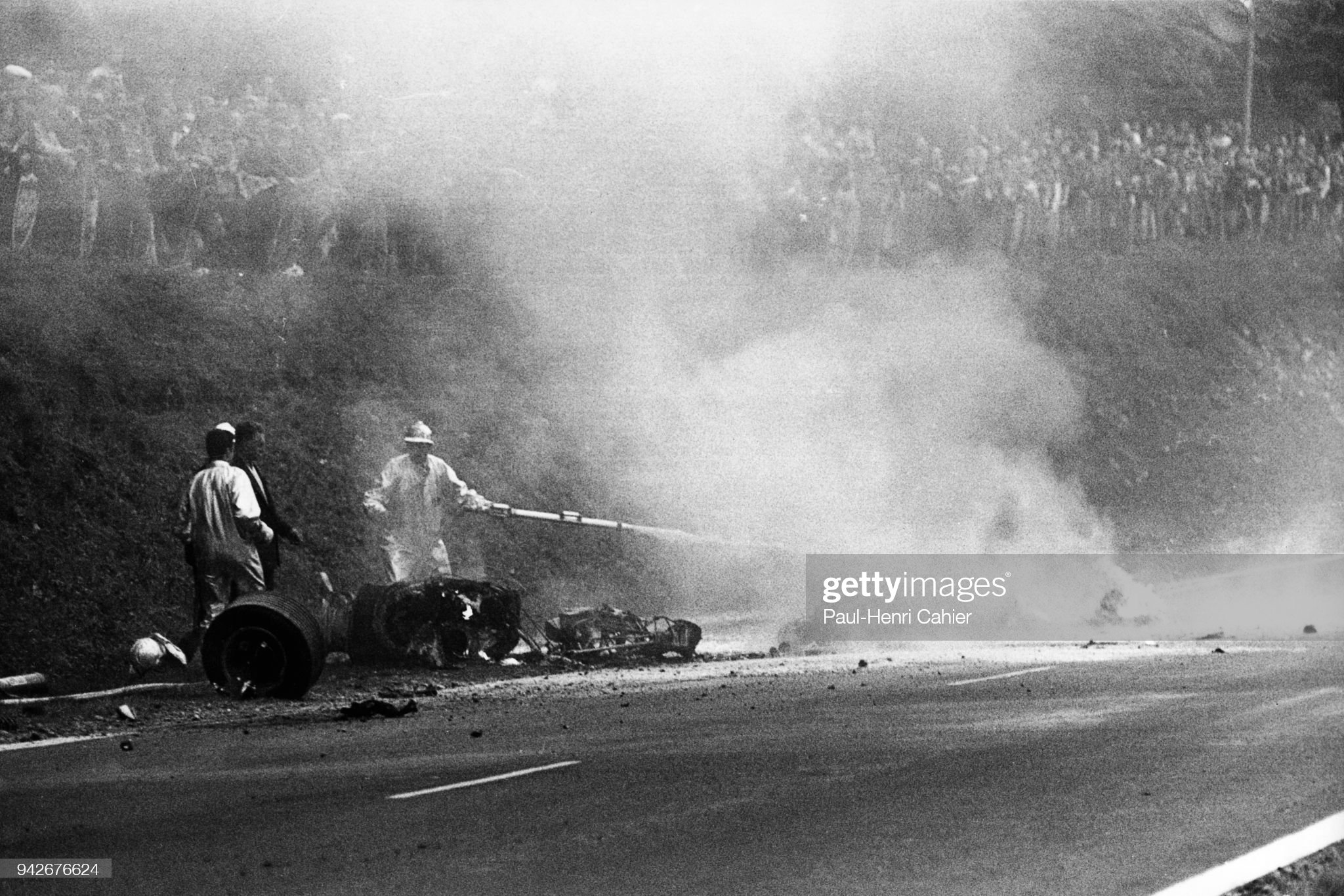 Jo Schlesser, Honda RA302, Grand Prix of France, Rouen-Les-Essarts, 07 July 1968. 